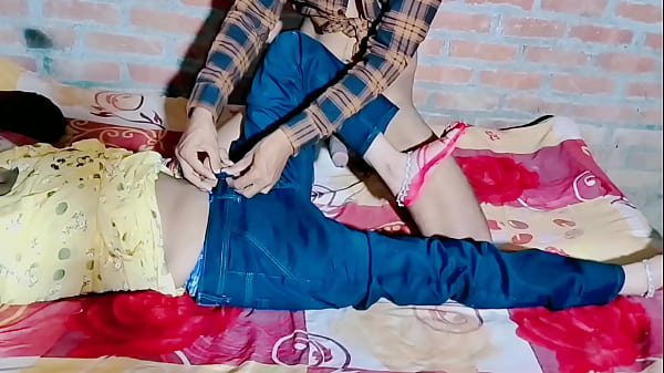 Video di stuzzicamenti esotici per adolescenti