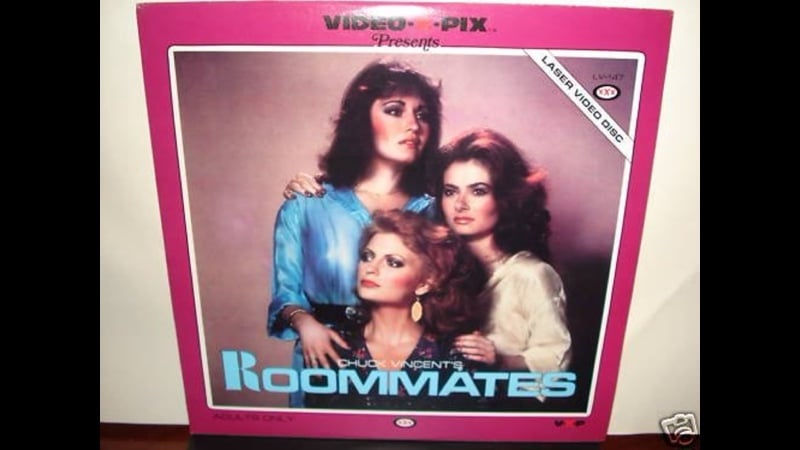 Compañeras de cuarto (1981) samantha fox, veronica hart, kelly nichols [retro, clásico, vintage, erótico, porno, sexo, lesbiana, milf, anal]